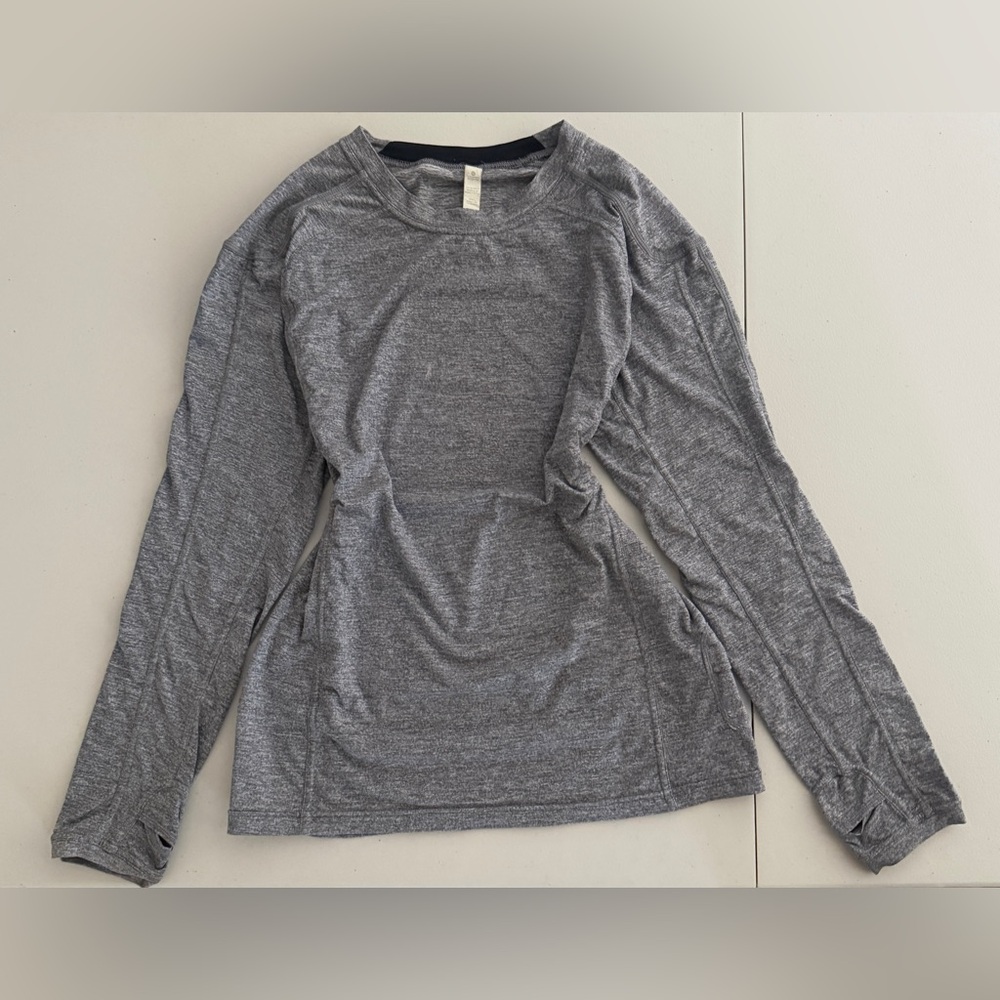 Lululemon Athletica Heathered Gray Long Sleeve Top